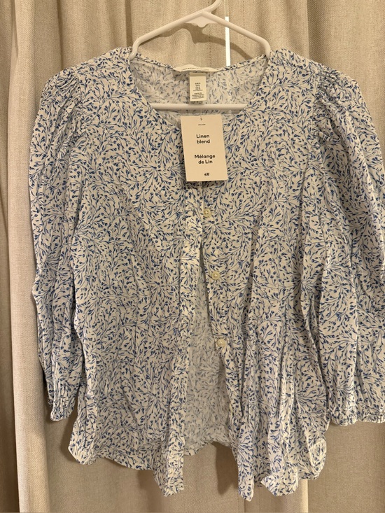 H&M Tops - New H&M Linen Blend Floral Top M